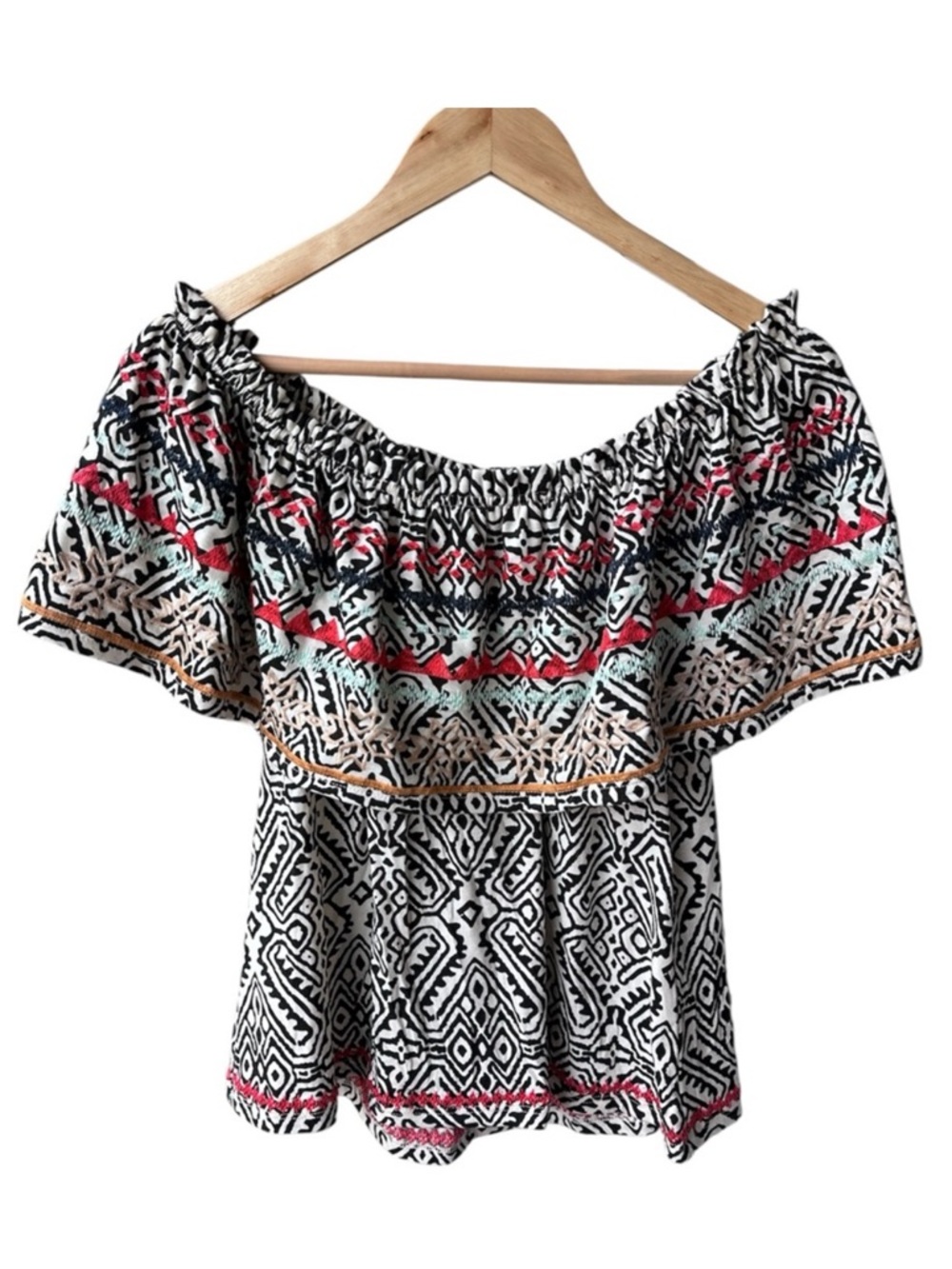 TMHL Blouse Top Off Shoulder Flowy Black Embroidered Preppy Aztec Bohemian Med